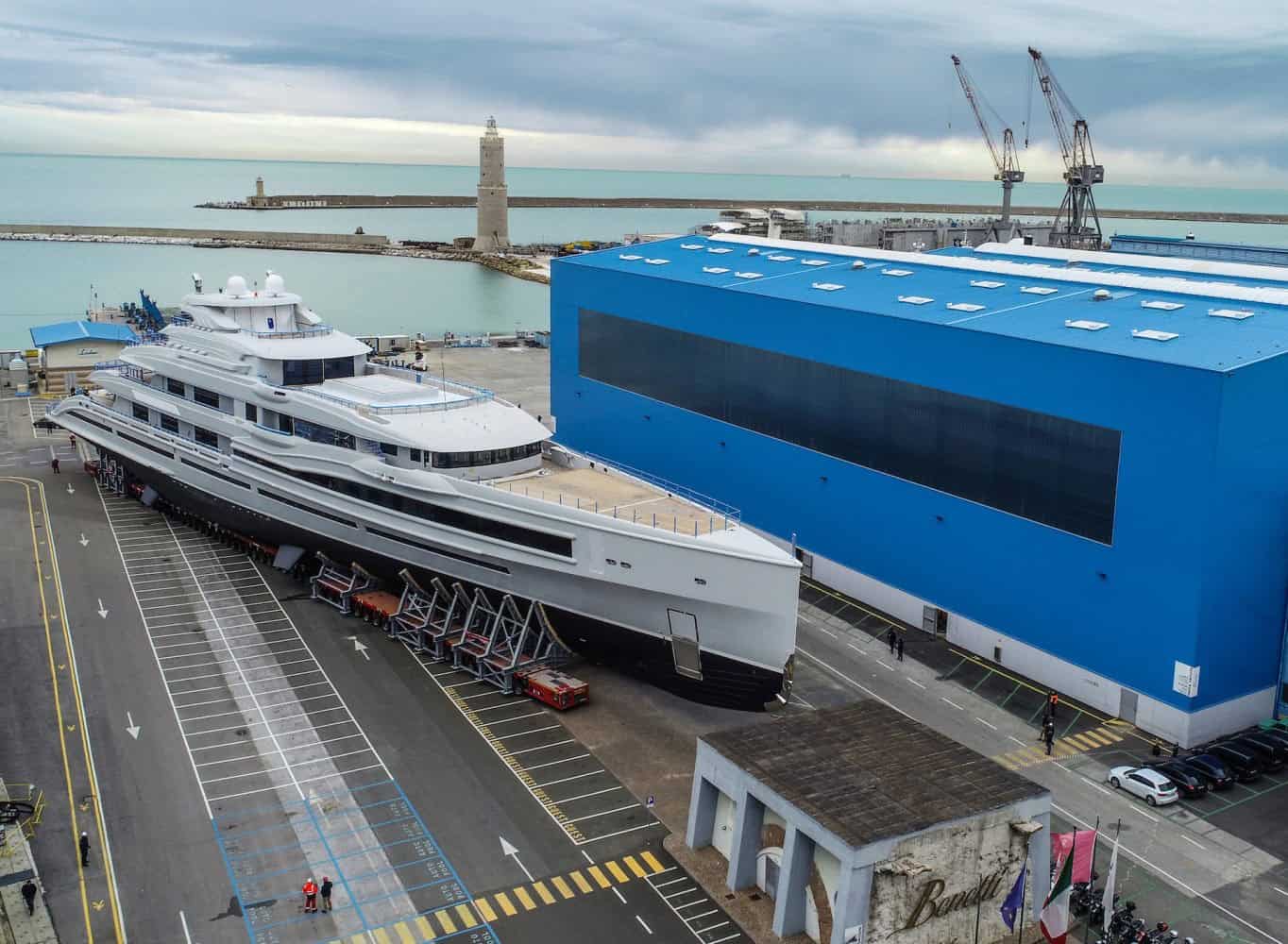 2Benetti-FB277_the-launch-8-1364x1000