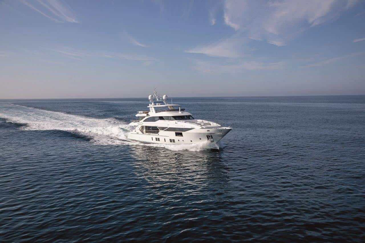 Benetti-Fast-125