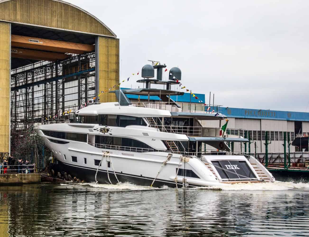 Benetti-Diamond-145-launch-ceremony-2-1303x1000