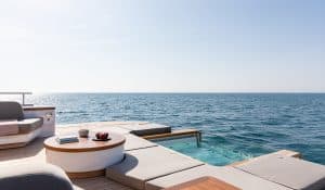 Benetti-Yachts-Oasis-34M-Exteriors-Carousel-02-Infinity-Pool