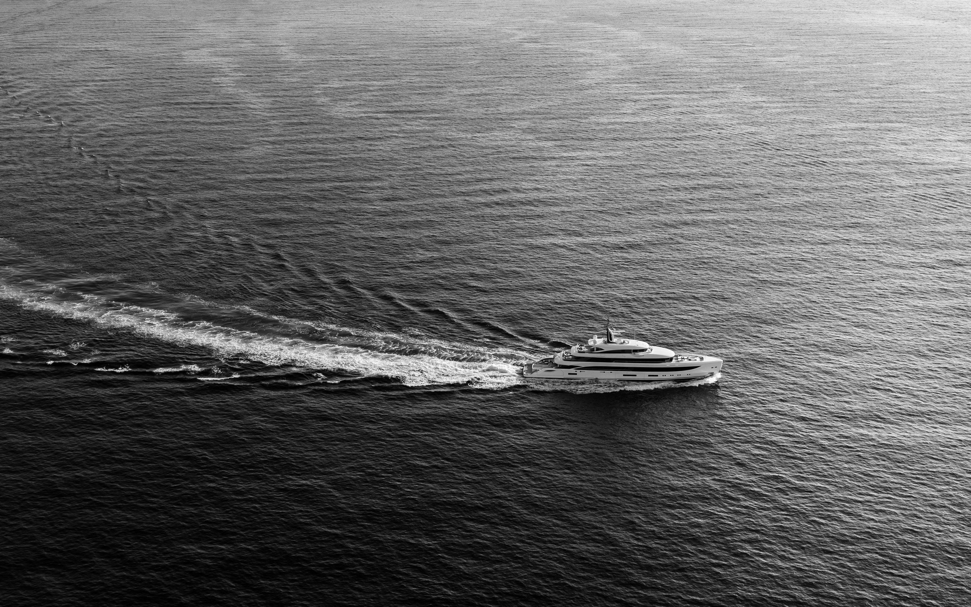 06.Benetti-Master-Fullscreen-Desktop-(Aperture, immagini in pagina)