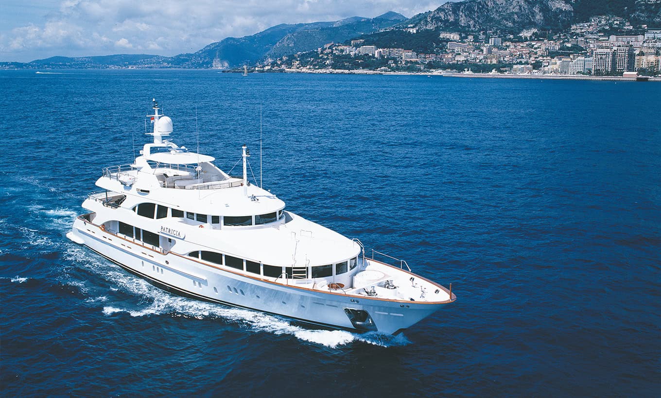 Benetti-HOY-Heritage-2002-Vision