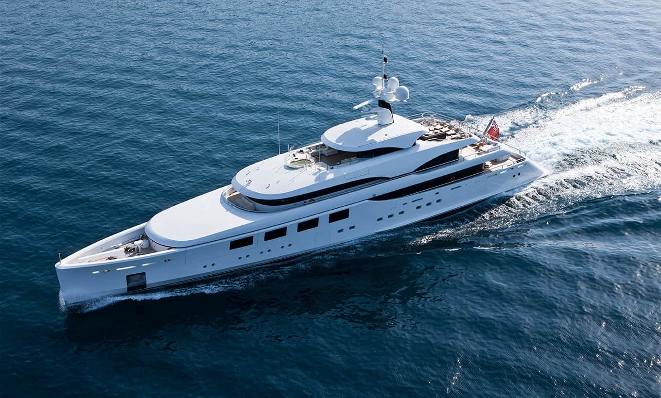 Benetti-HOY-Heritage-2011-Nataly