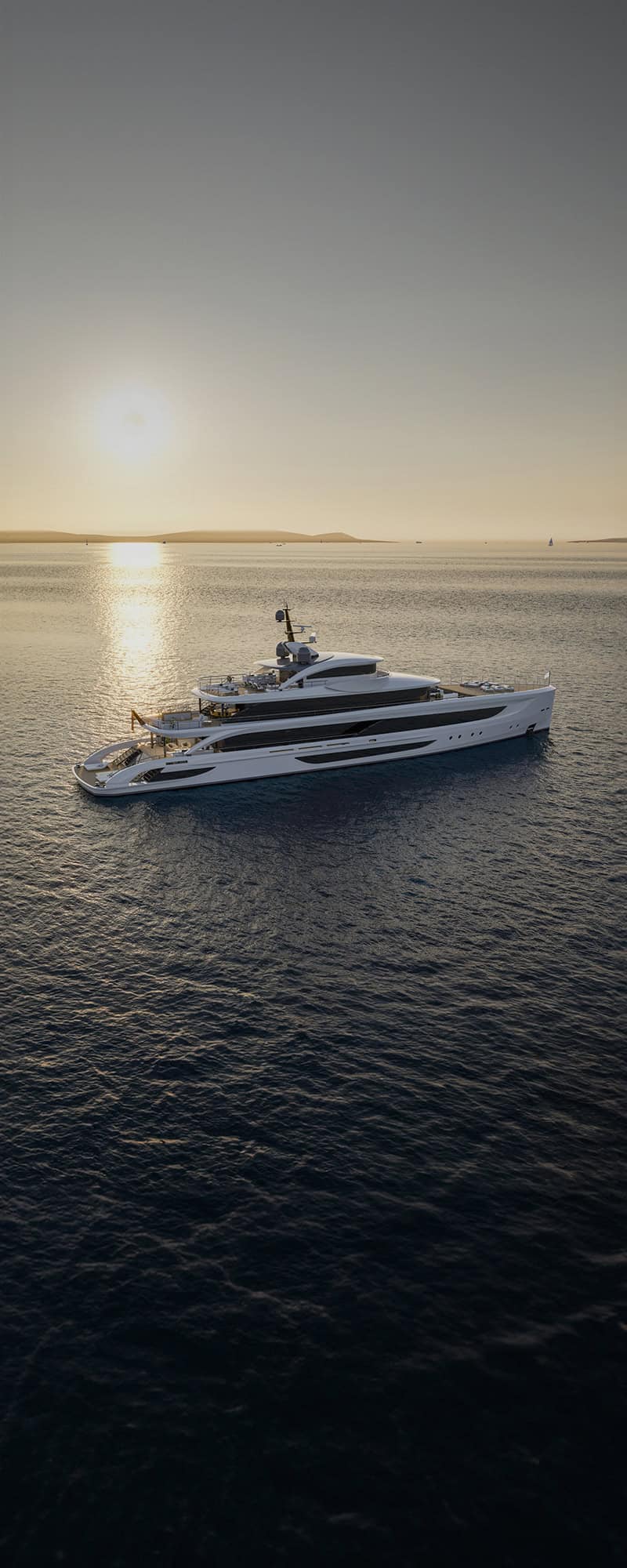 Benetti-Yachts-B.Century-Family-Intro-Hero-Mobile