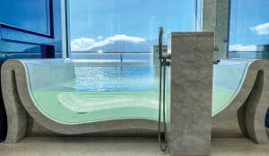 Benetti-Yachts-Custom-FB272-Luminosity-07-Carousel-06-Bathroom-Tub