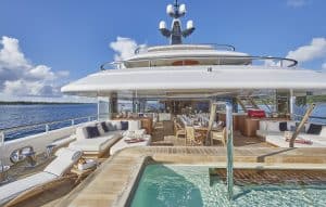Benetti-Yachts-Custom-Ije-Exteriors-04-Fullscreen