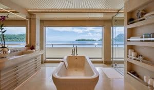 Benetti-Yachts-Custom-Ije-Interior-02-Carousel-04-Private-Bathroom