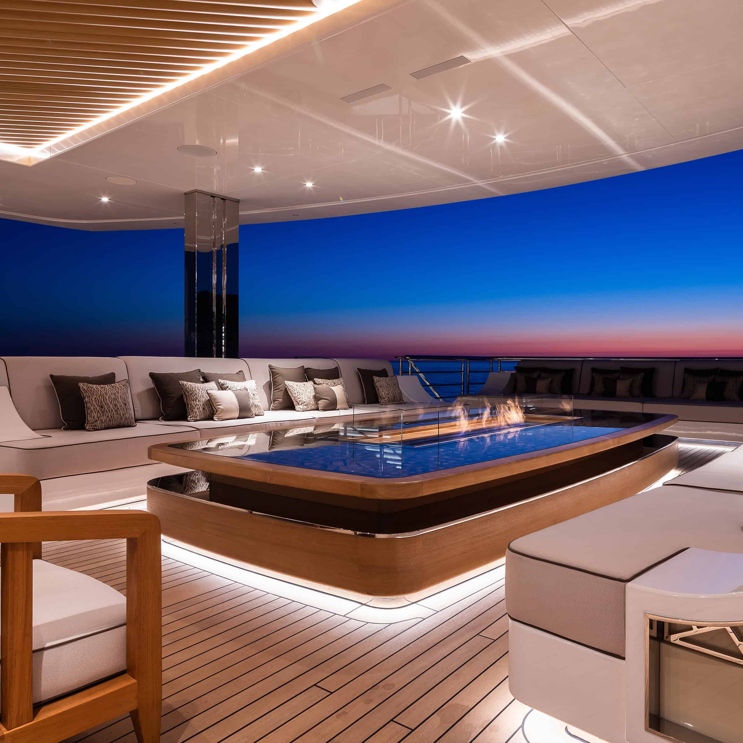 Benetti-Yachts-Custom-Lana-Exteriors-04-02