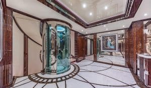 Benetti-Yachts-Custom-Spectre-Interiors-05-Carousel-04-lower-Deck