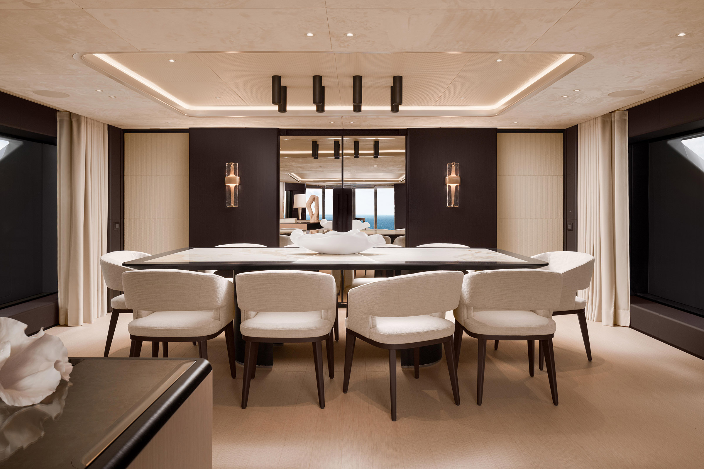 Benetti_MY Asani_main salon_Vigo Jansons - Bergman Design House© (1)