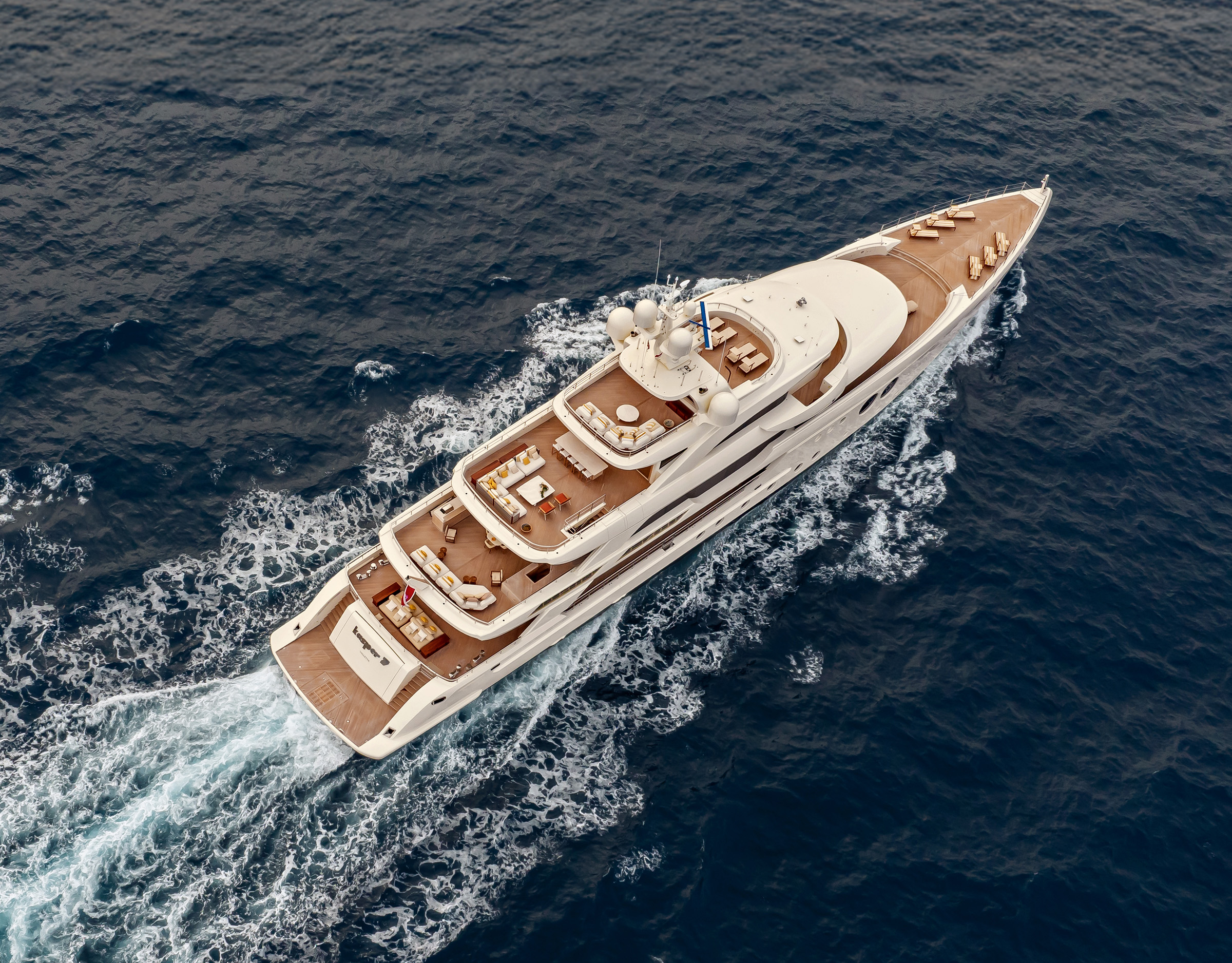full image Benetti