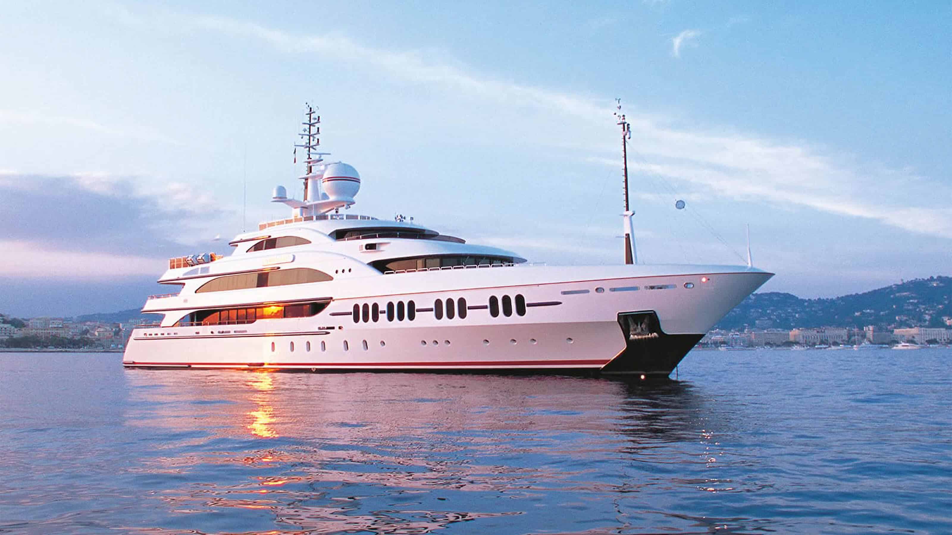 Benetti_Ambrosia-III