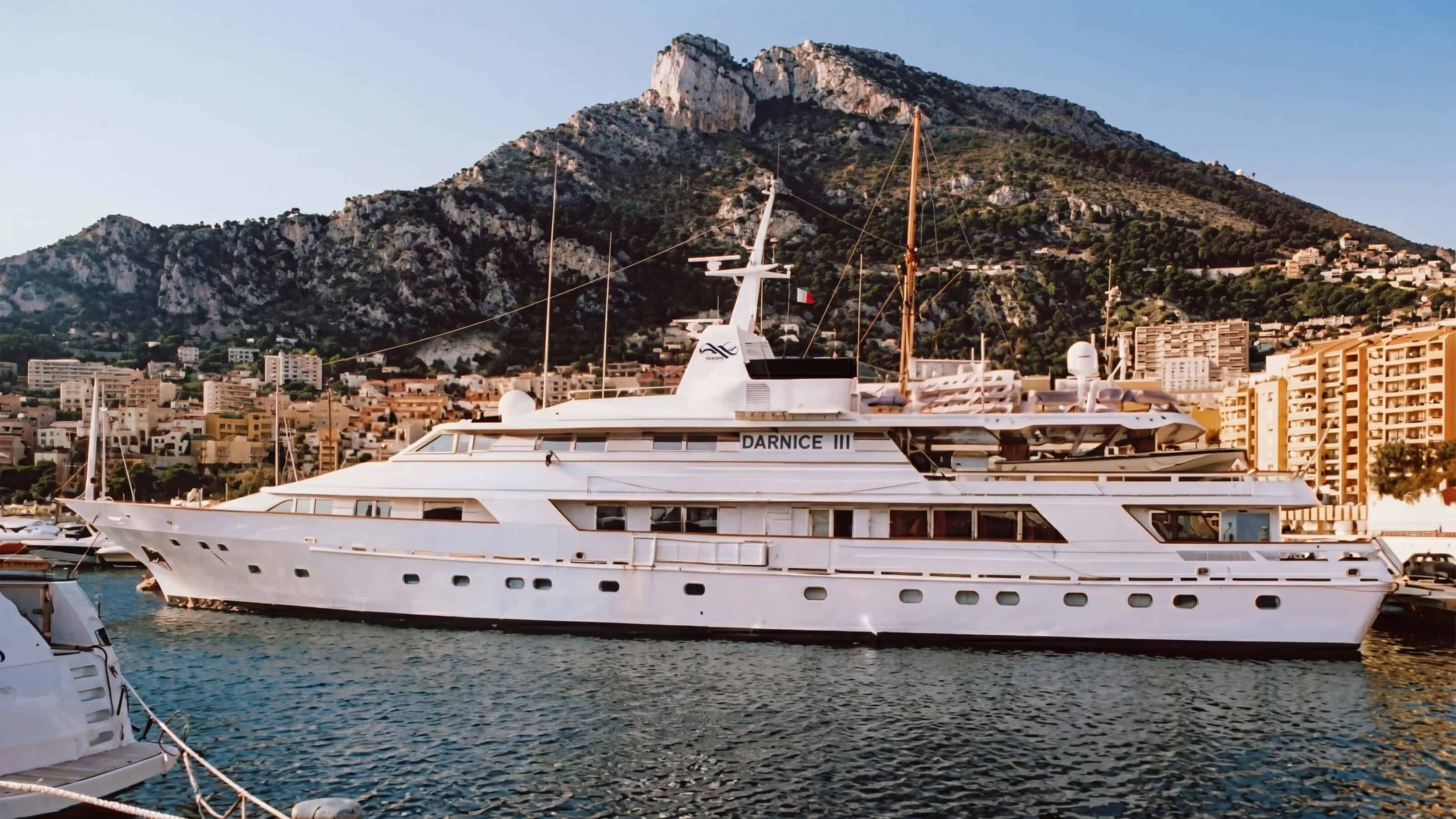 Benetti_Darnice_III_fleet