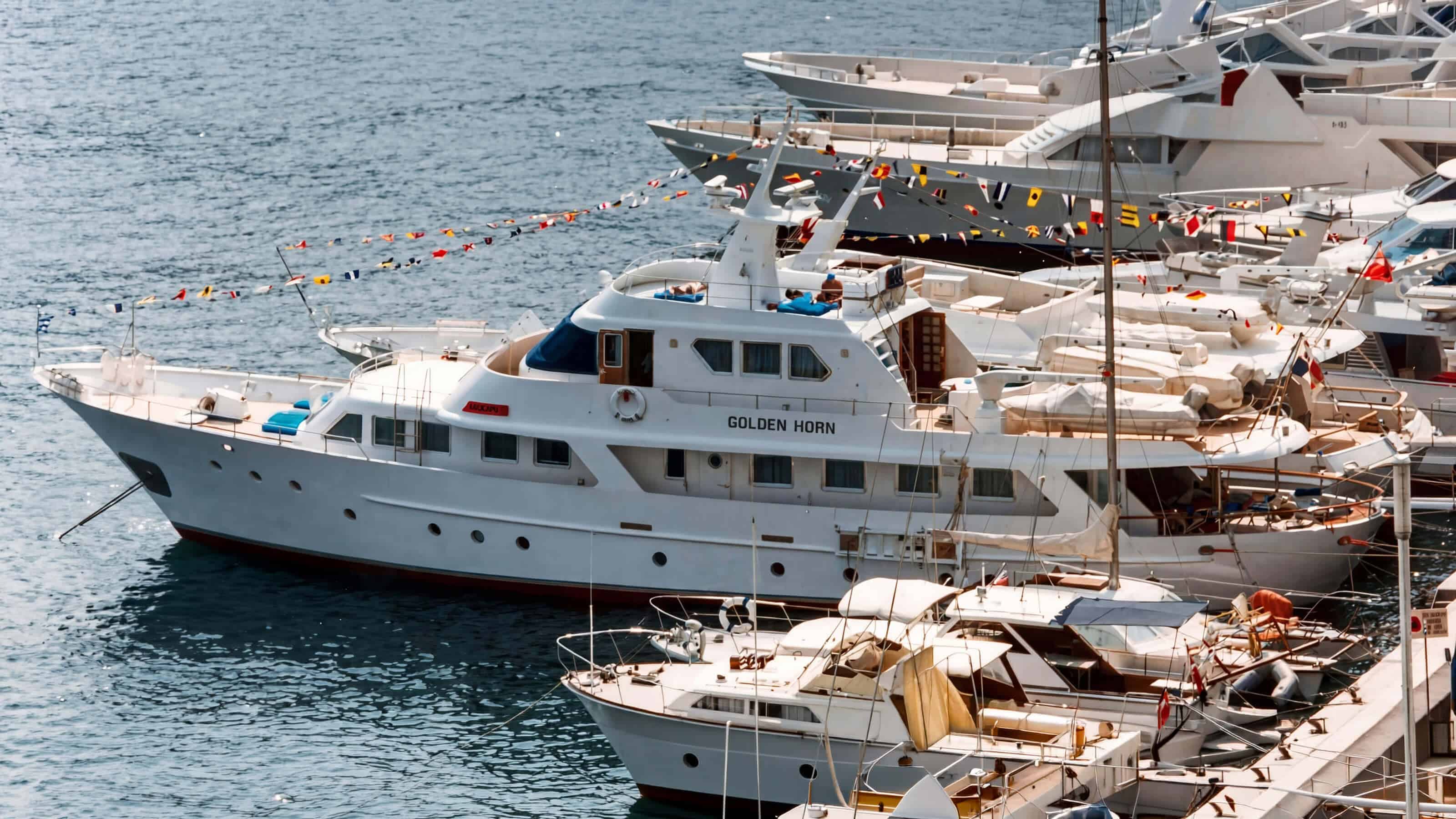 Benetti_Golden_Horn_fleet