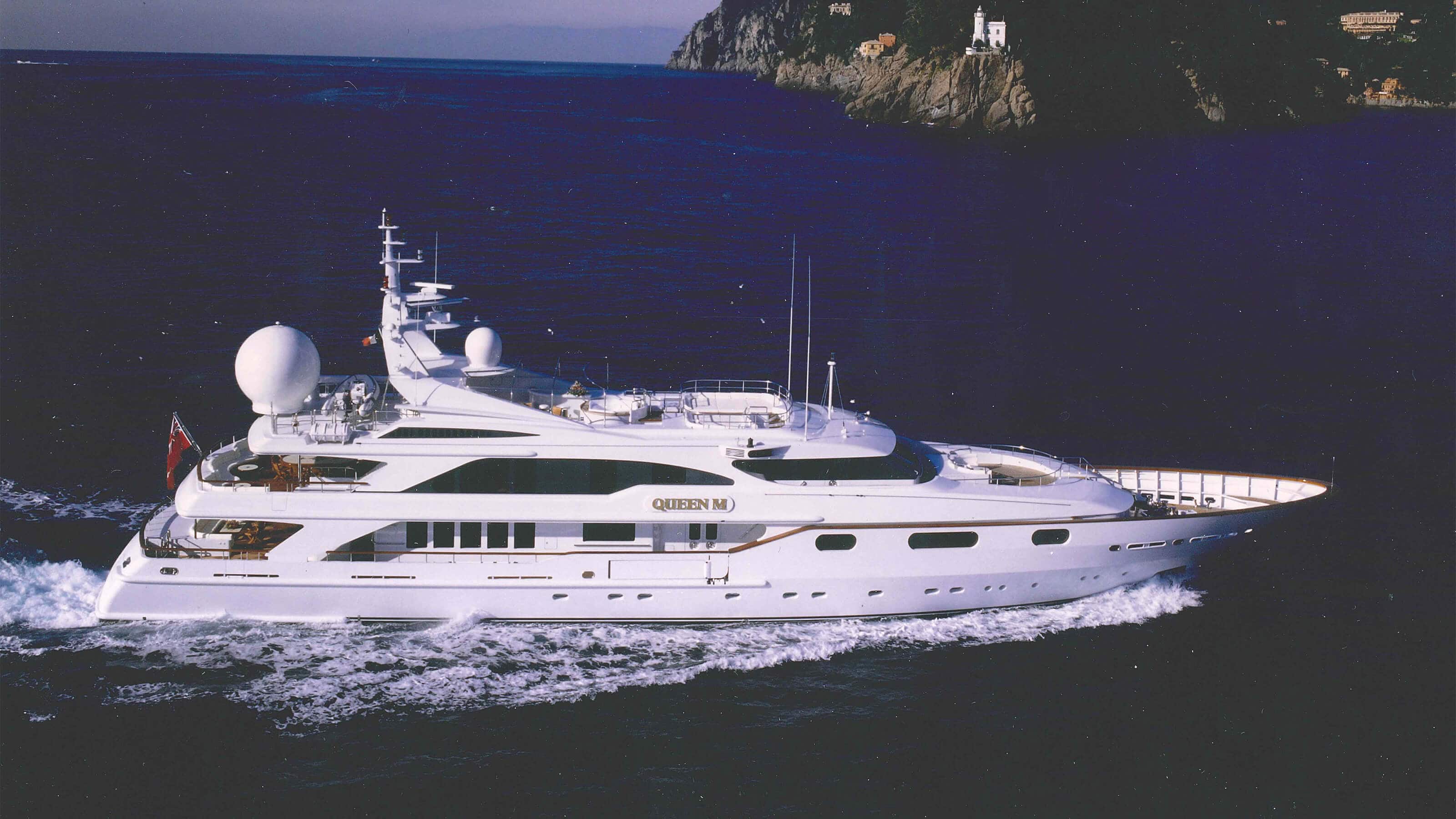 Benetti_Queen_M_fleet