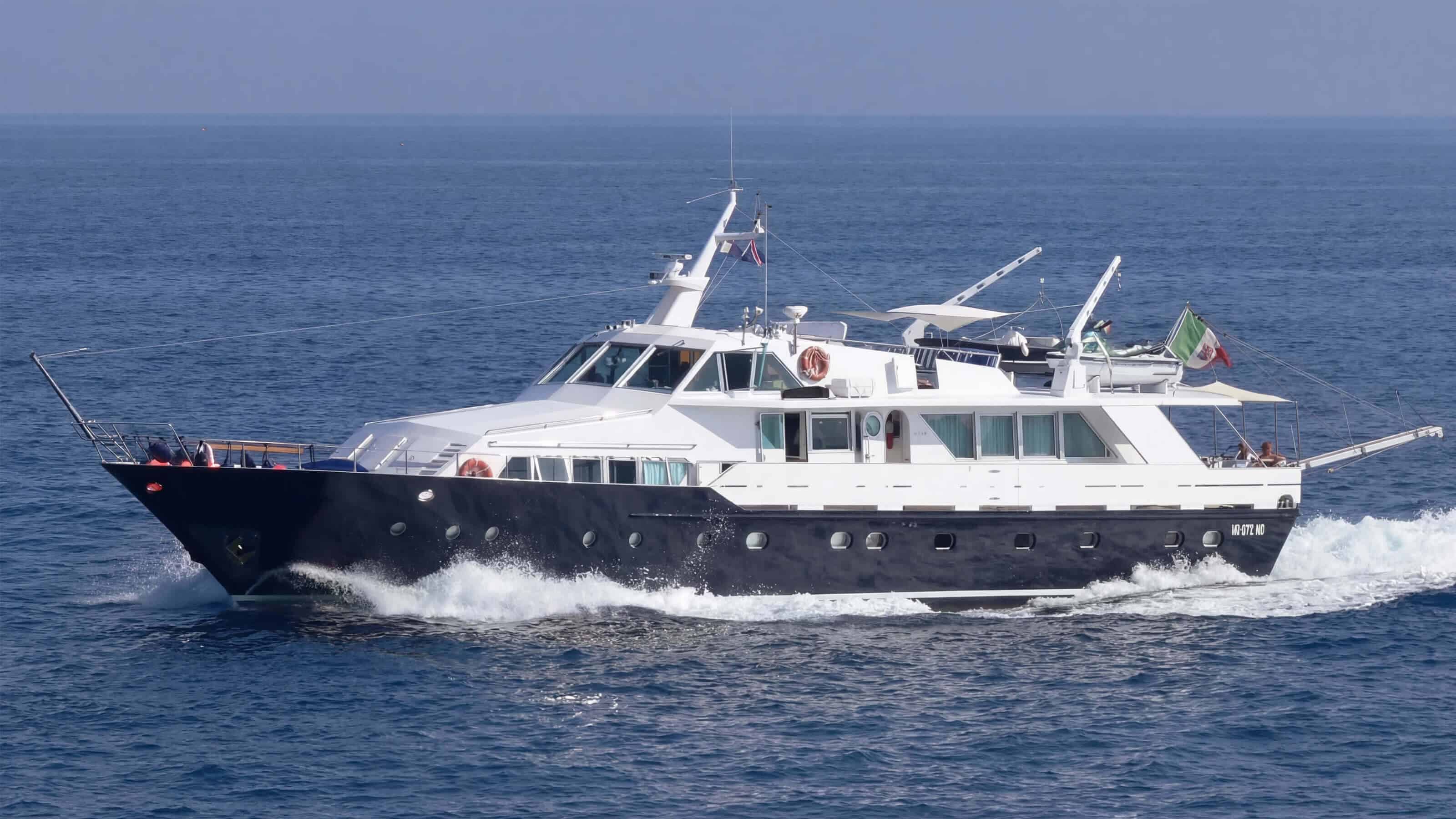 Benetti_Schou_Quy_II_fleet